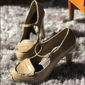 LC Lauren Conrad Nude Heels